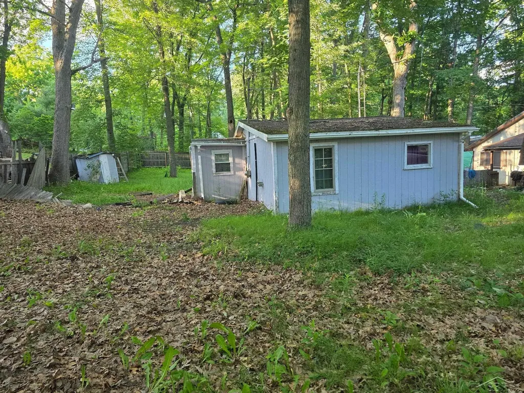 1042 Lake Street Lincoln Township MI 48625