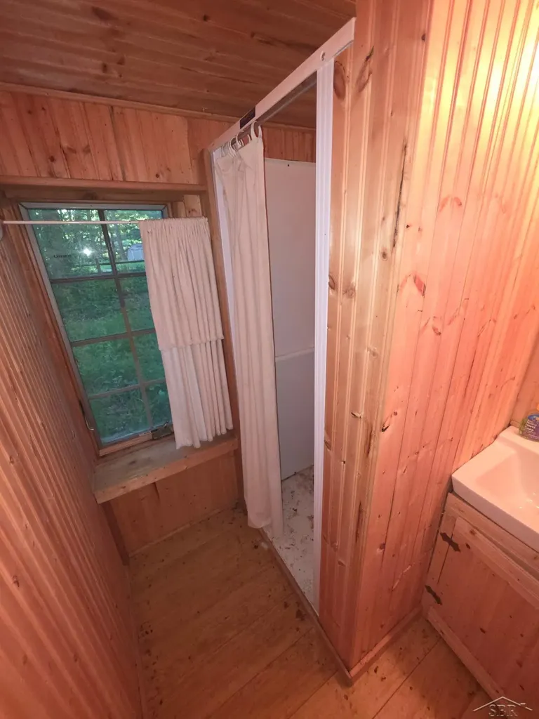 1042 Lake Street Lincoln Township MI 48625