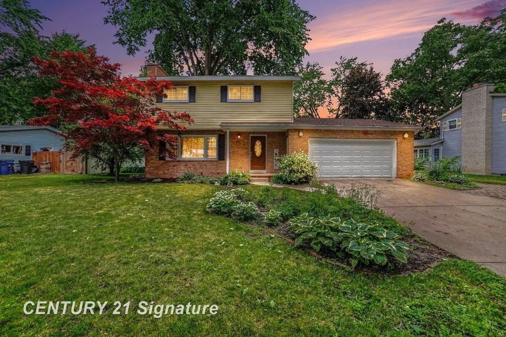 2918 Saint Marys Drive Midland City MI 48640