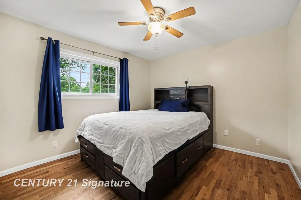 2918 Saint Marys Drive Midland City MI 48640