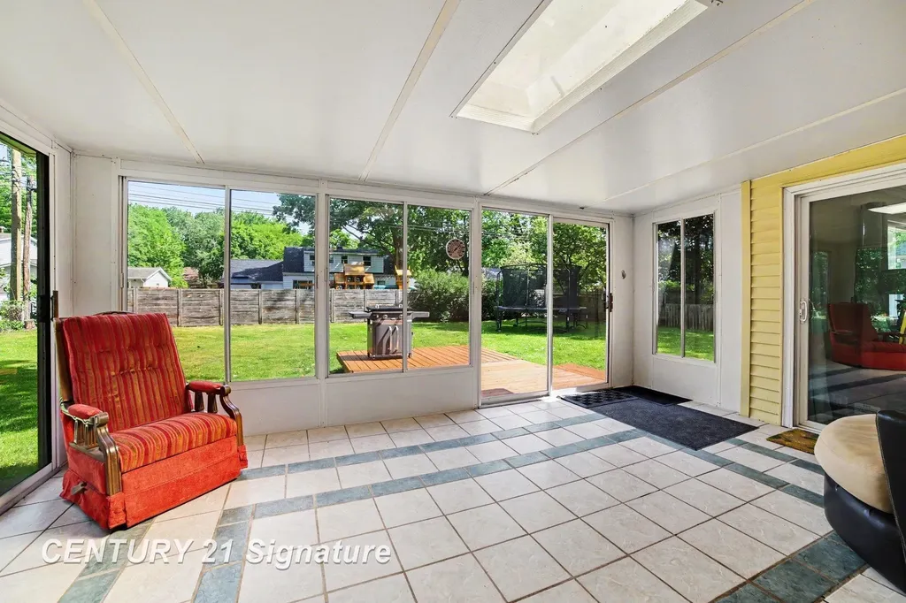2918 Saint Marys Drive Midland City MI 48640