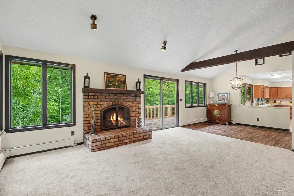 371 E Saginaw Road Lincoln Township MI 48657