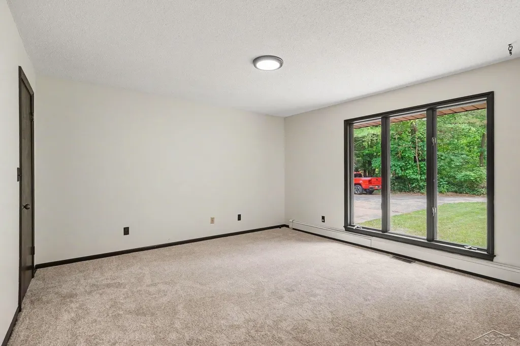 371 E Saginaw Road Lincoln Township MI 48657