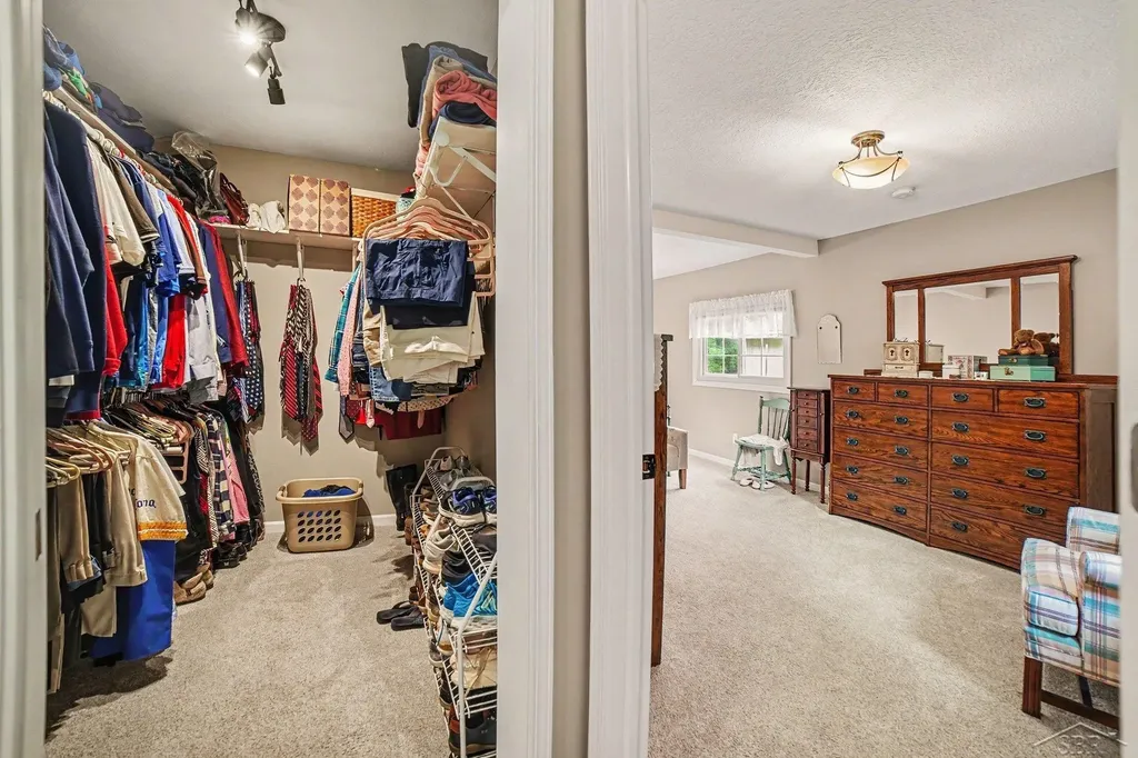 3850 S Fenmore Road Merrill Village MI 48637