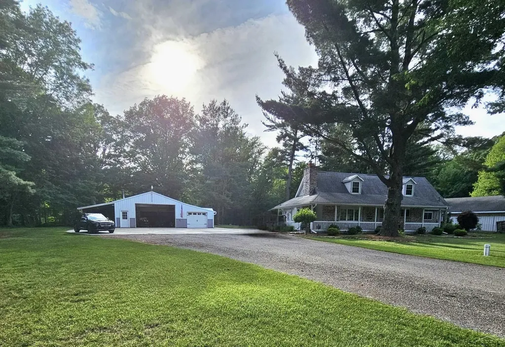 3850 S Fenmore Road Merrill Village MI 48637