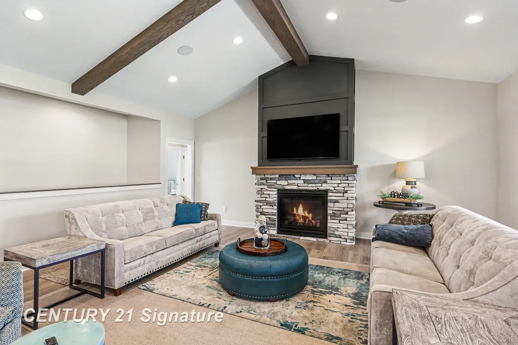 8836 Copper Court Tittabawassee Township MI 48623