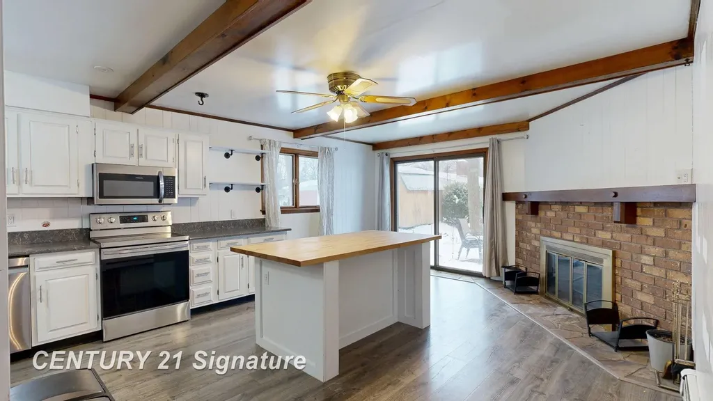 2765 Clairmount Drive Saginaw Charter Township MI 48603