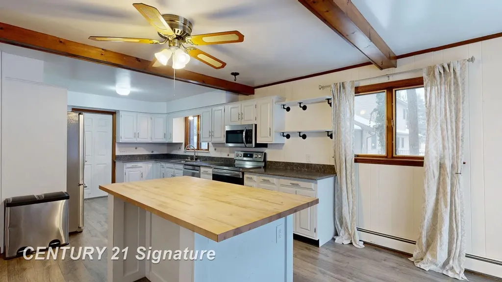 2765 Clairmount Drive Saginaw Charter Township MI 48603