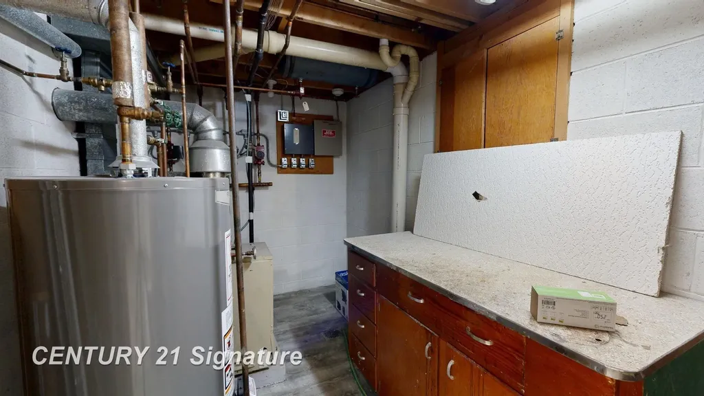 2765 Clairmount Drive Saginaw Charter Township MI 48603