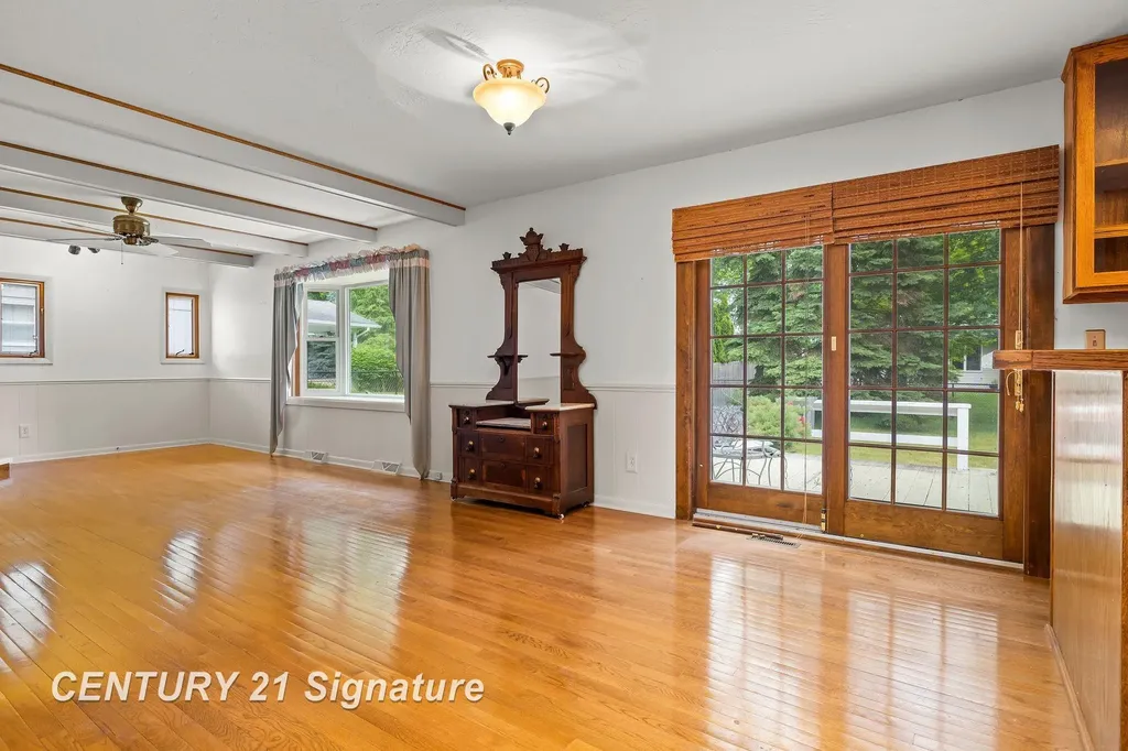 4140 Firethorn Drive Saginaw Charter Township MI 48603