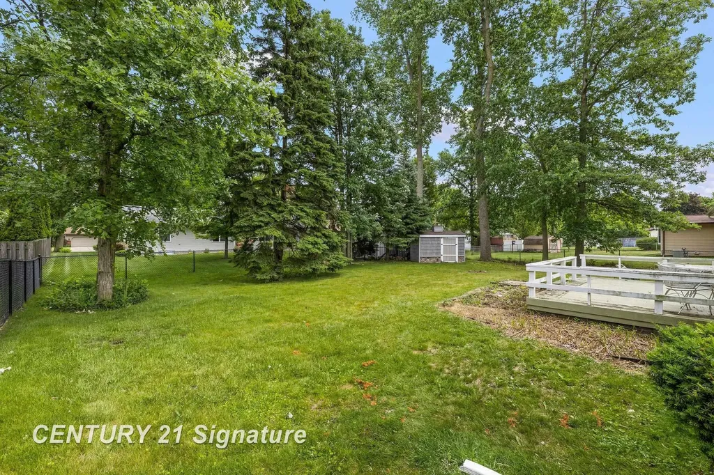 4140 Firethorn Drive Saginaw Charter Township MI 48603