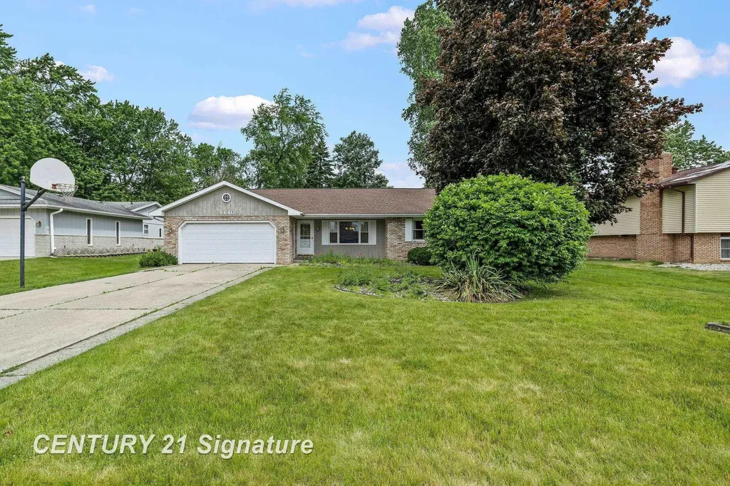 4140 Firethorn Drive Saginaw Charter Township MI 48603