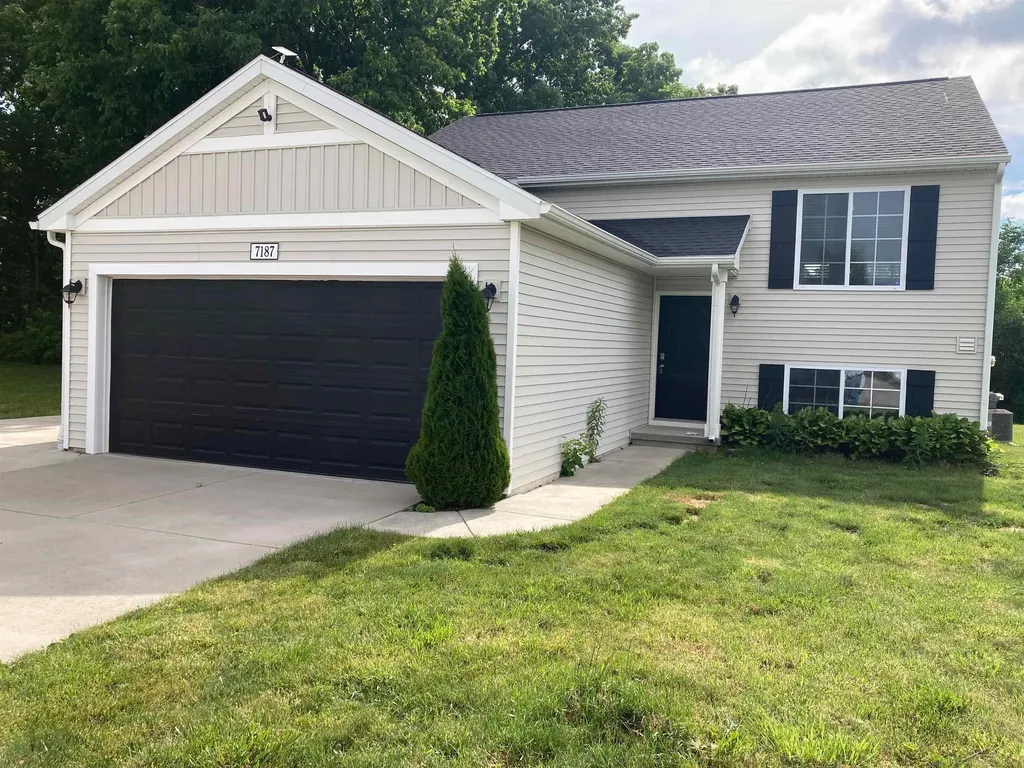 7187 Glenmeadow Court Grand Blanc Charter Township MI 48439