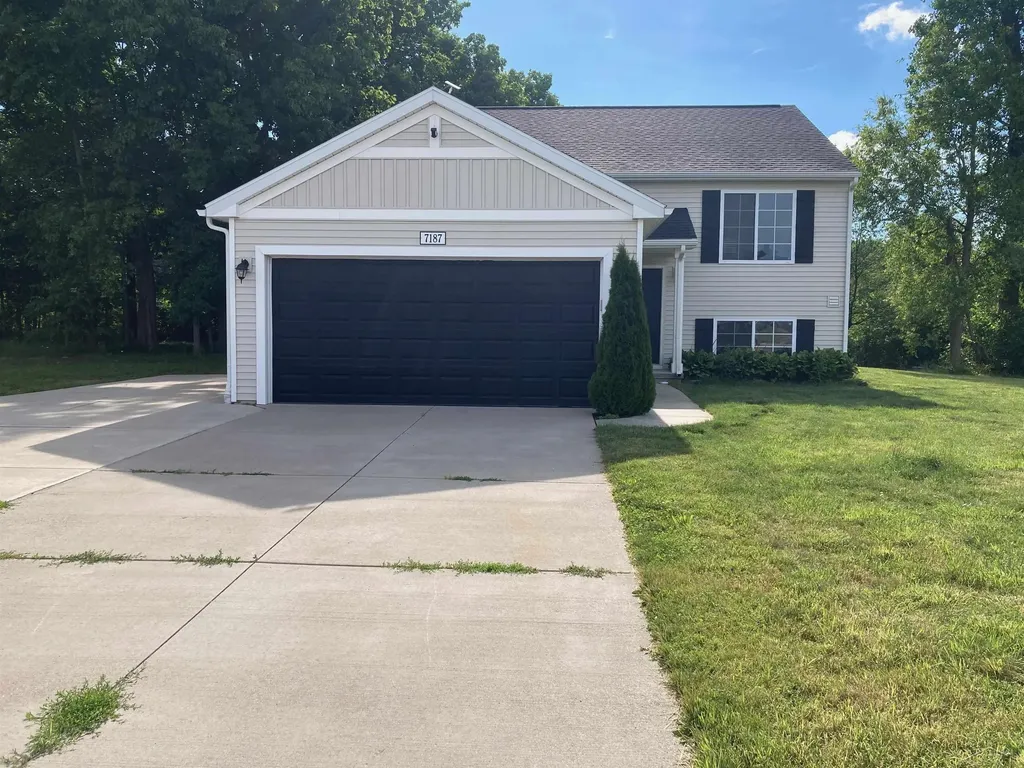 7187 Glenmeadow Court Grand Blanc Charter Township MI 48439
