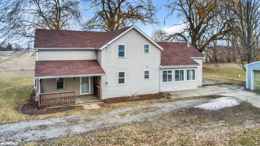 2818 E Brooks Road Ingersoll Township MI 48623