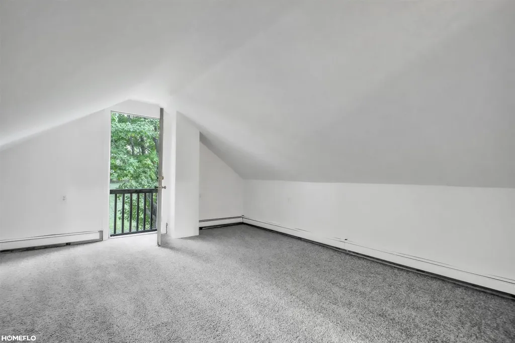2818 E Brooks Road Ingersoll Township MI 48623