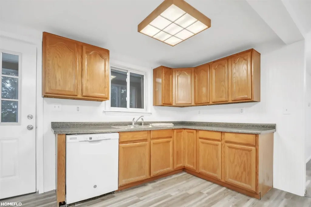 2818 E Brooks Road Ingersoll Township MI 48623