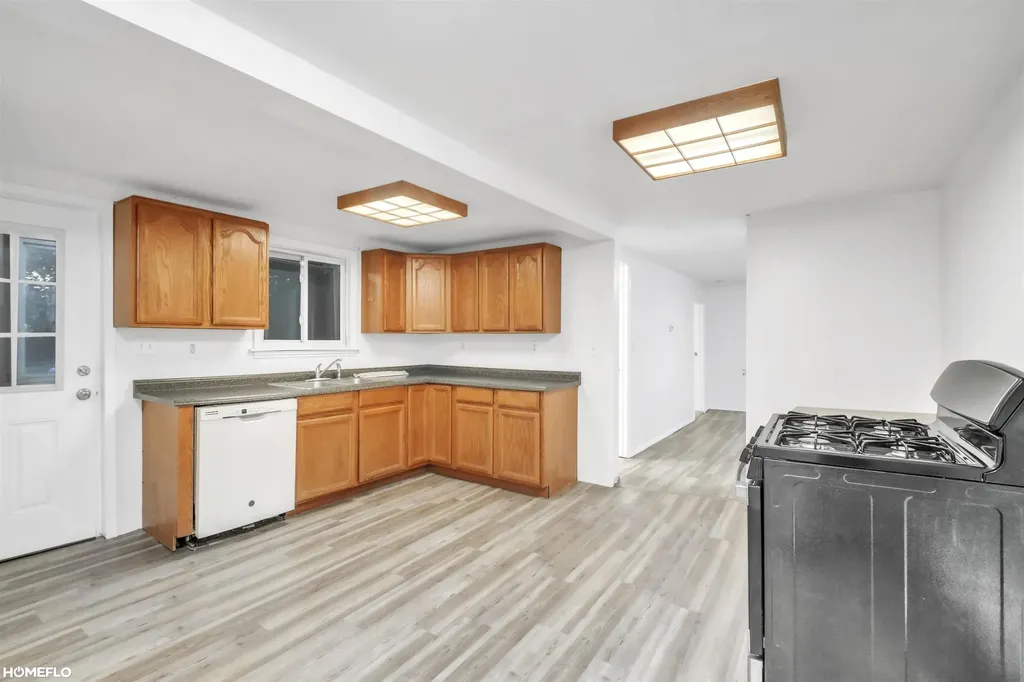 2818 E Brooks Road Ingersoll Township MI 48623