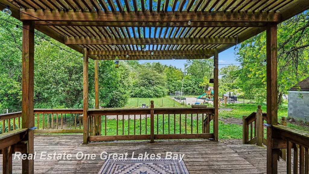 5250 N Center Road Kochville Township MI 48604