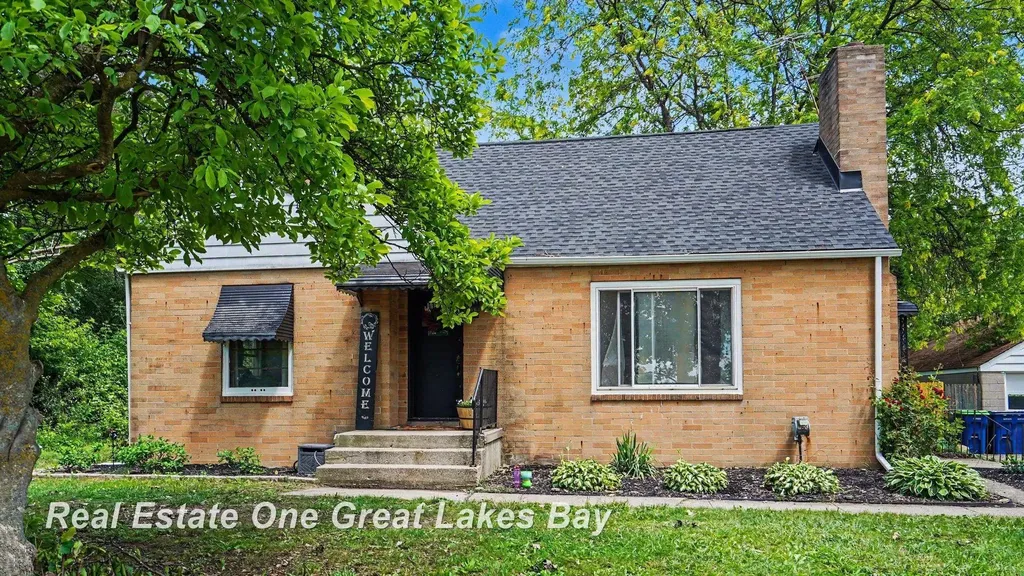 5250 N Center Road Kochville Township MI 48604