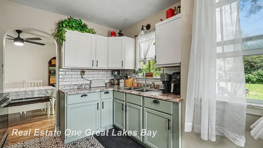 5250 N Center Road Kochville Township MI 48604
