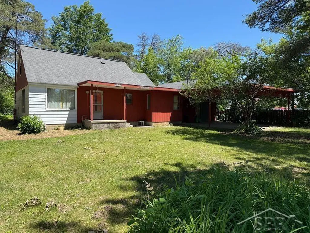 1800 W Shepherd Road Midland City MI 48642