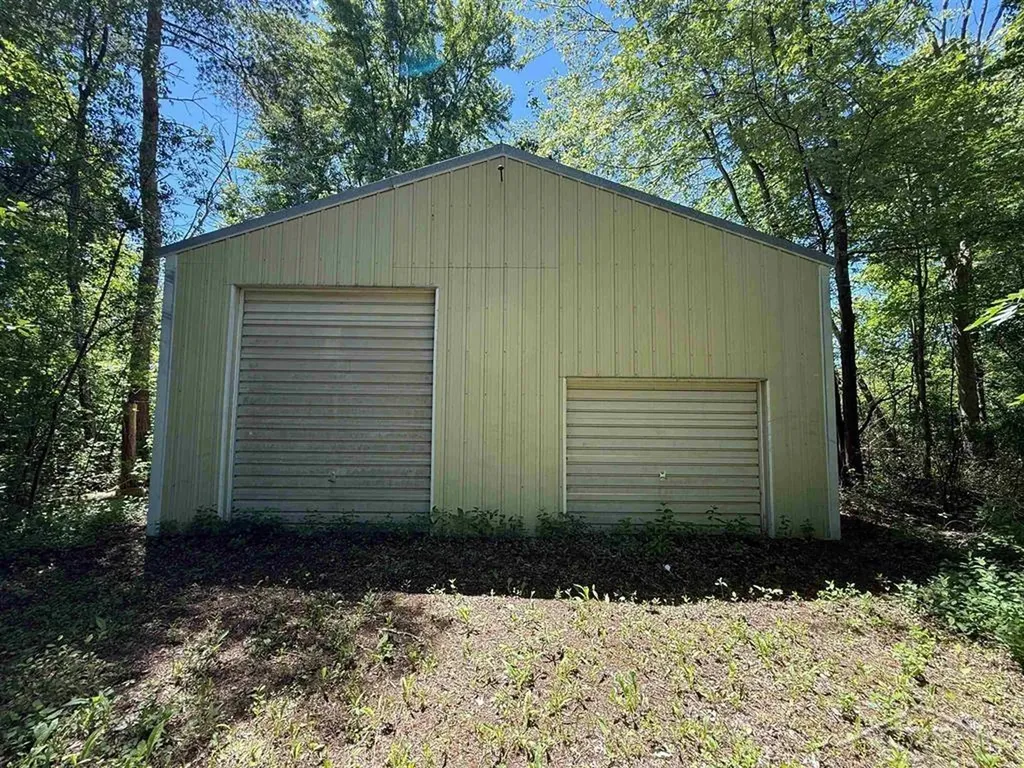 1800 W Shepherd Road Midland City MI 48642