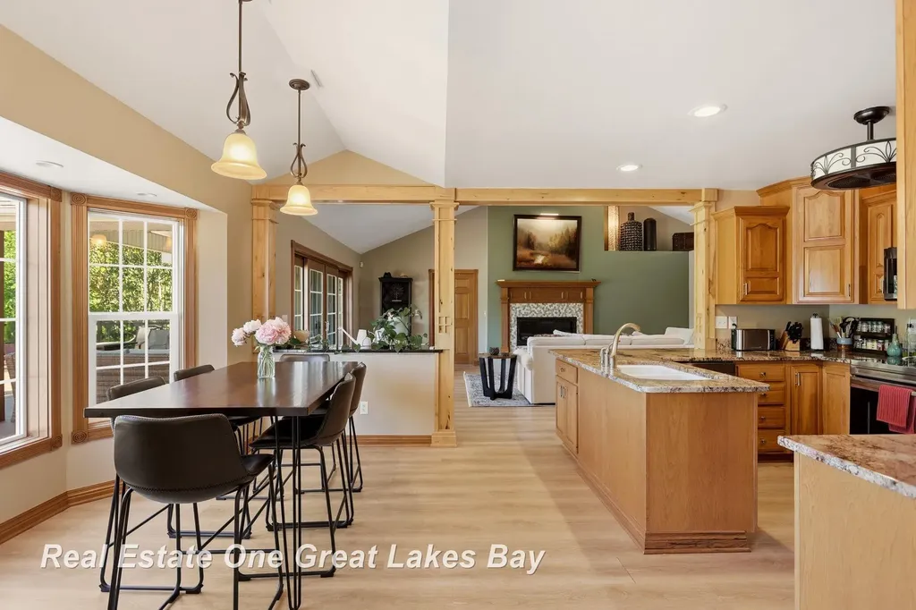 2530 N River Road Thomas Township MI 48609