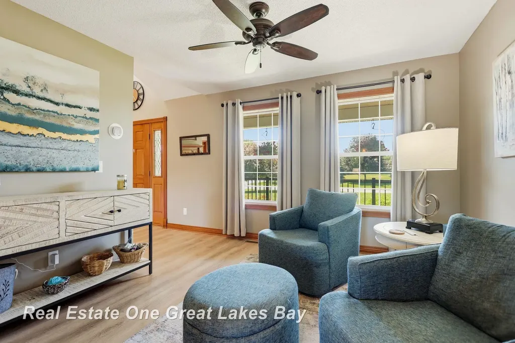 2530 N River Road Thomas Township MI 48609