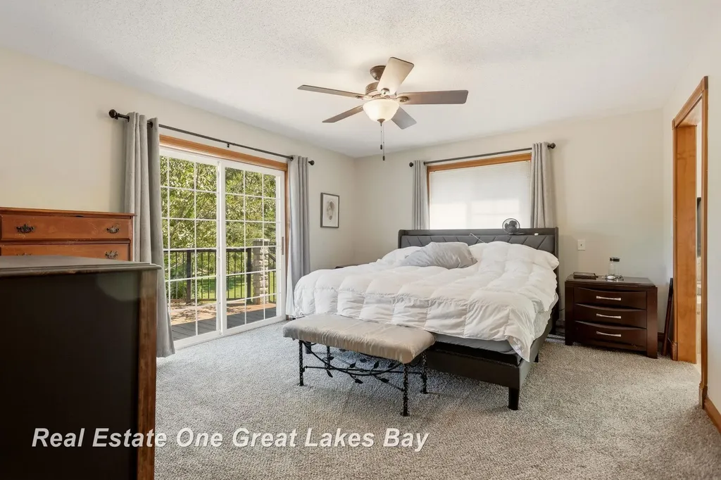 2530 N River Road Thomas Township MI 48609