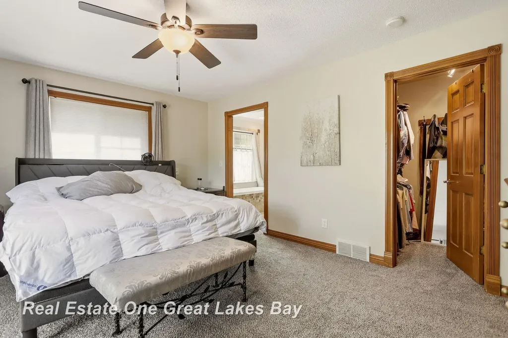 2530 N River Road Thomas Township MI 48609