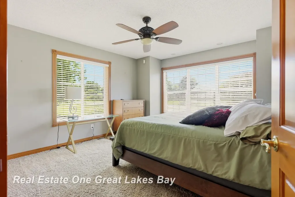 2530 N River Road Thomas Township MI 48609