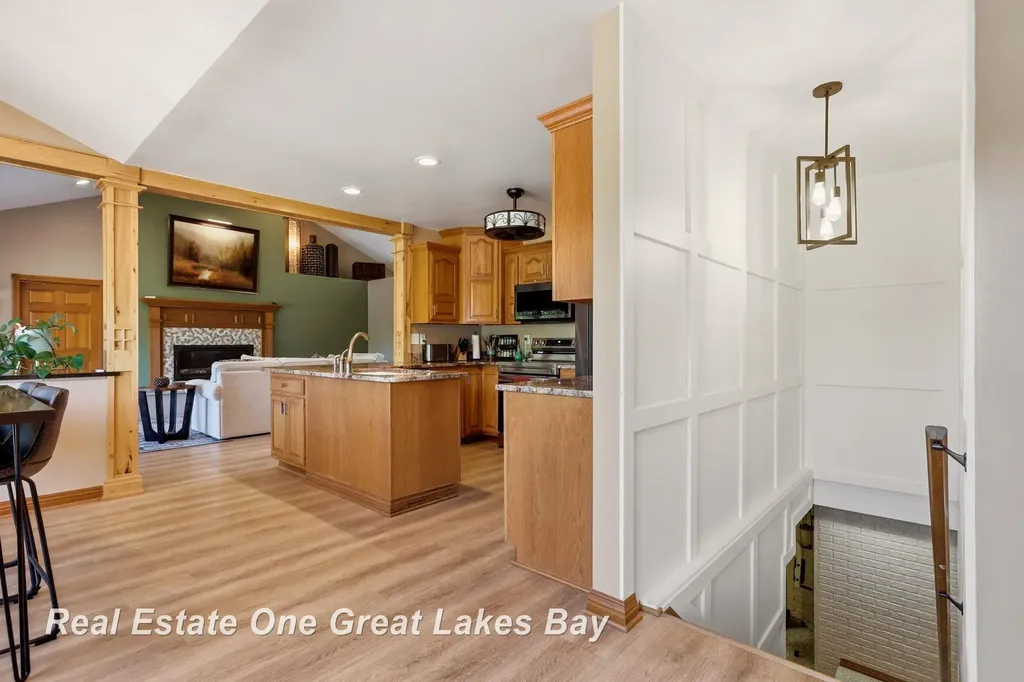 2530 N River Road Thomas Township MI 48609