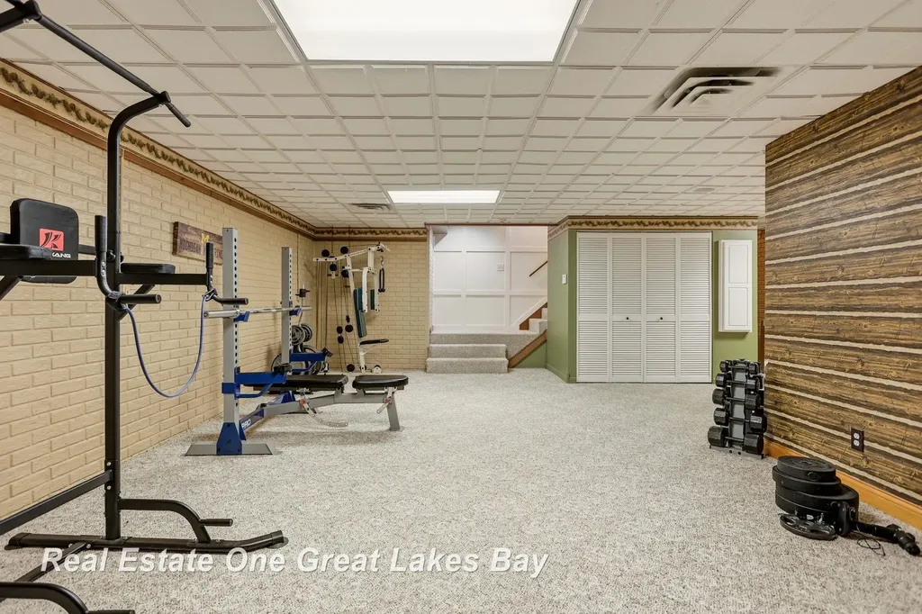 2530 N River Road Thomas Township MI 48609