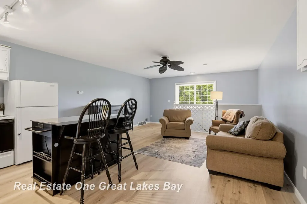 2530 N River Road Thomas Township MI 48609