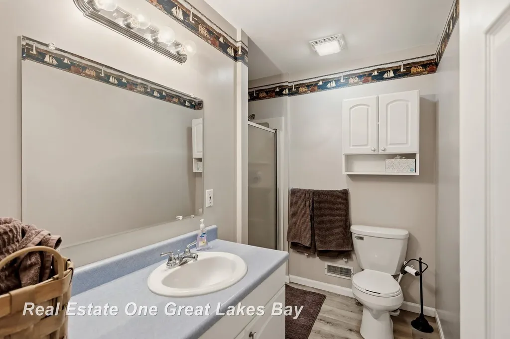2530 N River Road Thomas Township MI 48609