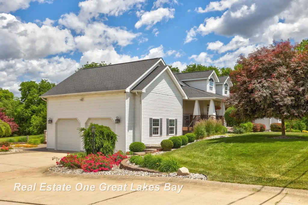 2530 N River Road Thomas Township MI 48609