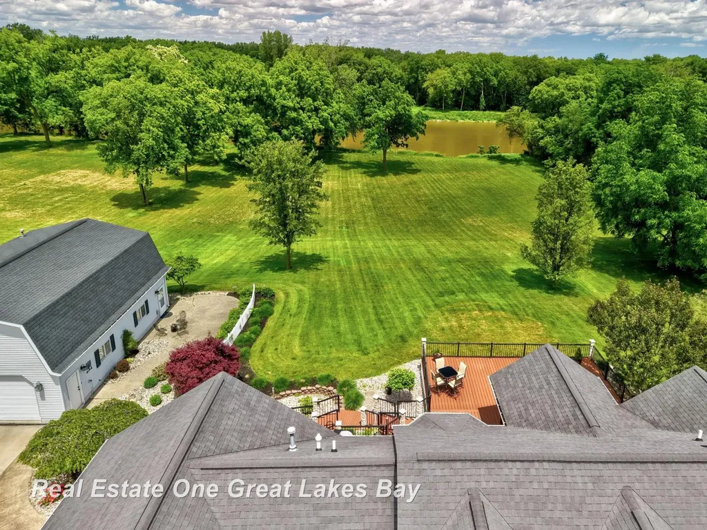 2530 N River Road Thomas Township MI 48609