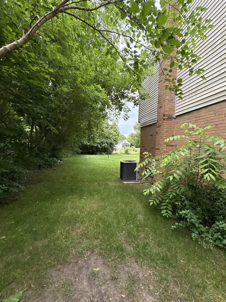 1315 Dillon Street Saginaw City MI 48601