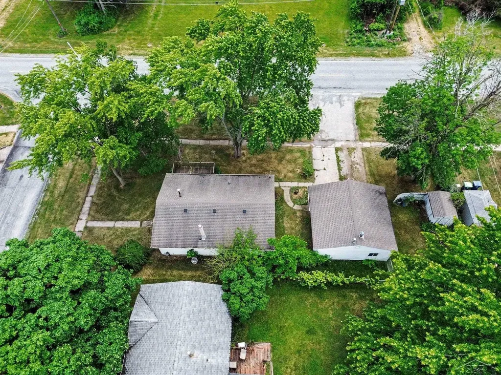 4509 Cadillac Place Carrollton Township MI 48604