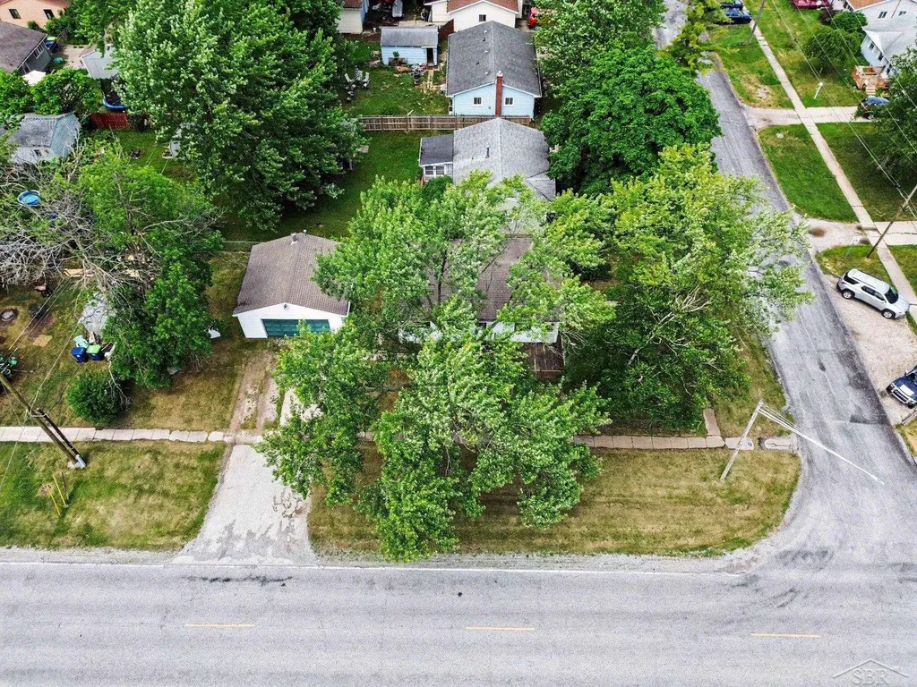 4509 Cadillac Place Carrollton Township MI 48604