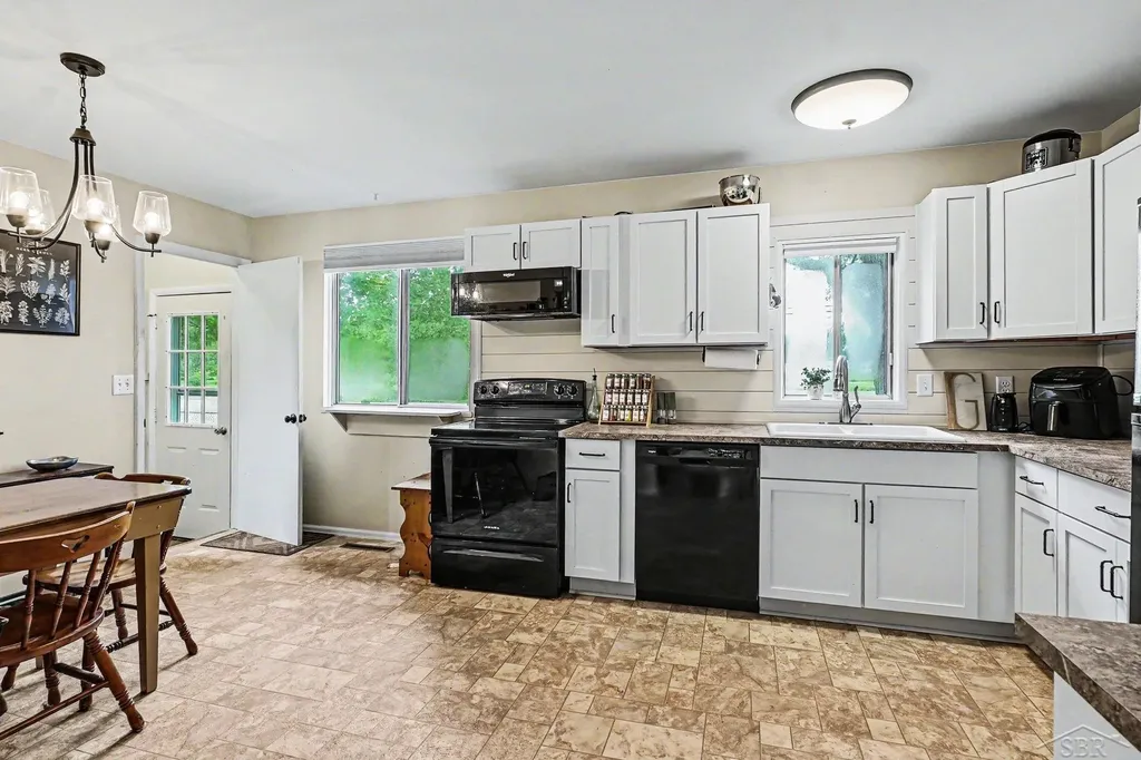4509 Cadillac Place Carrollton Township MI 48604