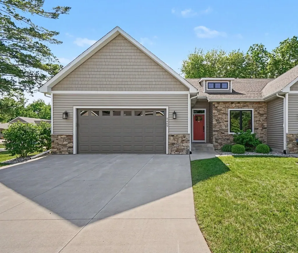 5409 Greenridge Drive Midland City MI 48640