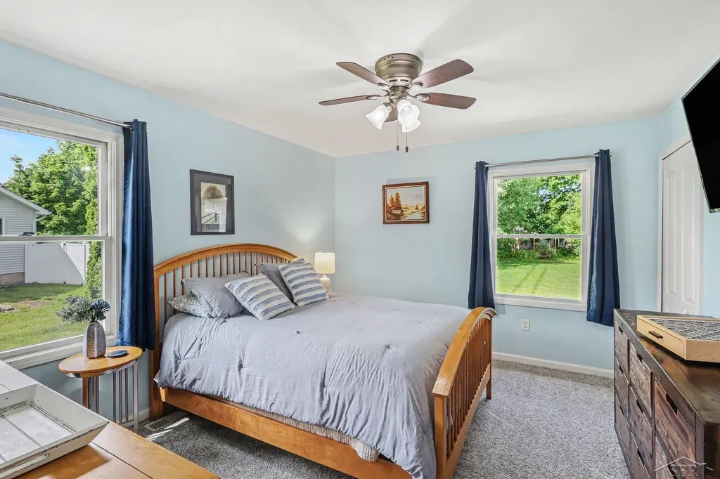 11119 W Glen Drive Vienna Charter Township MI 48420