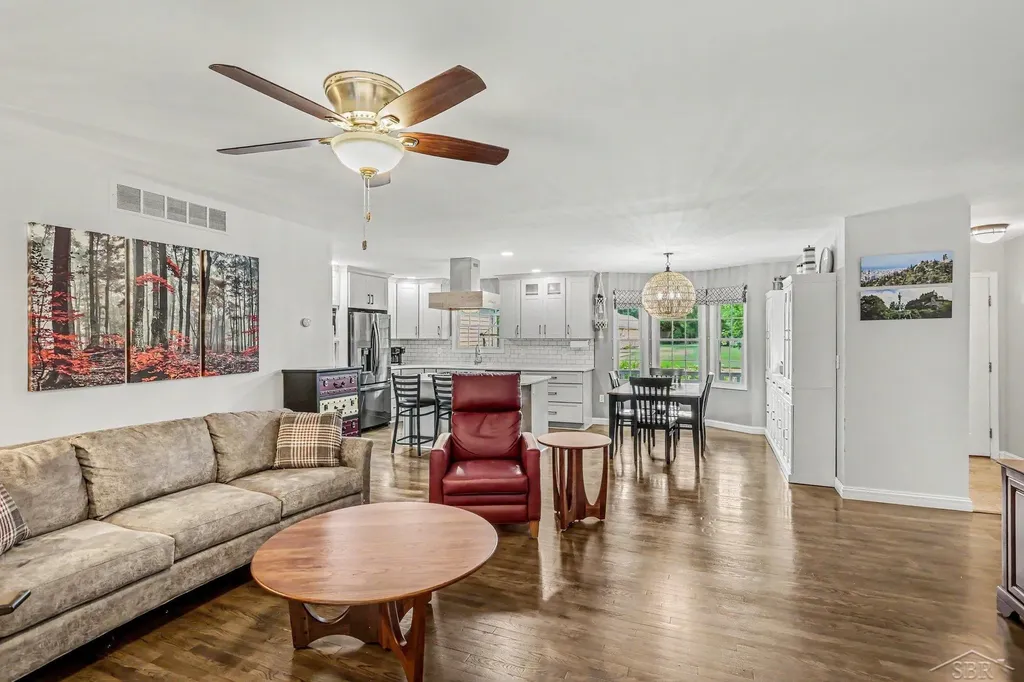 11119 W Glen Drive Vienna Charter Township MI 48420