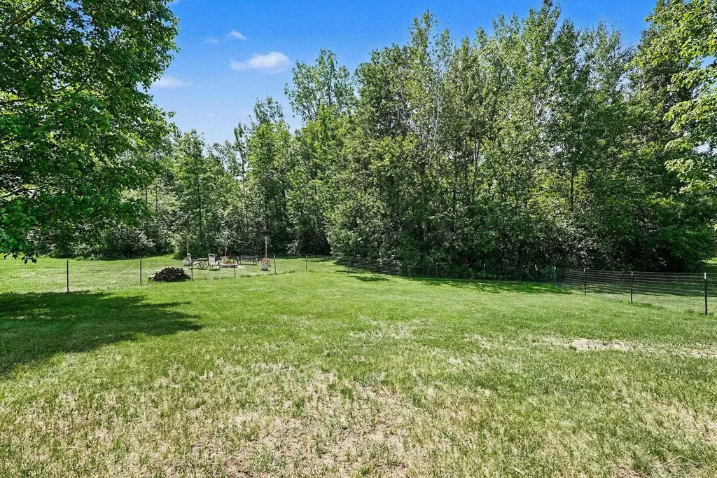 2424 E Shaffer Road Mills Township MI 48642