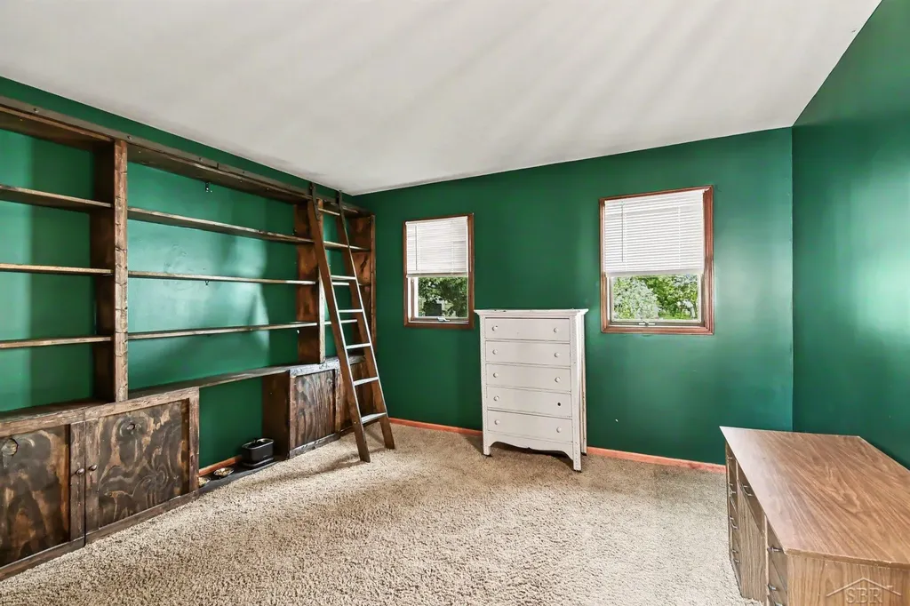 309 E Jeanette Street Bay City City MI 48706