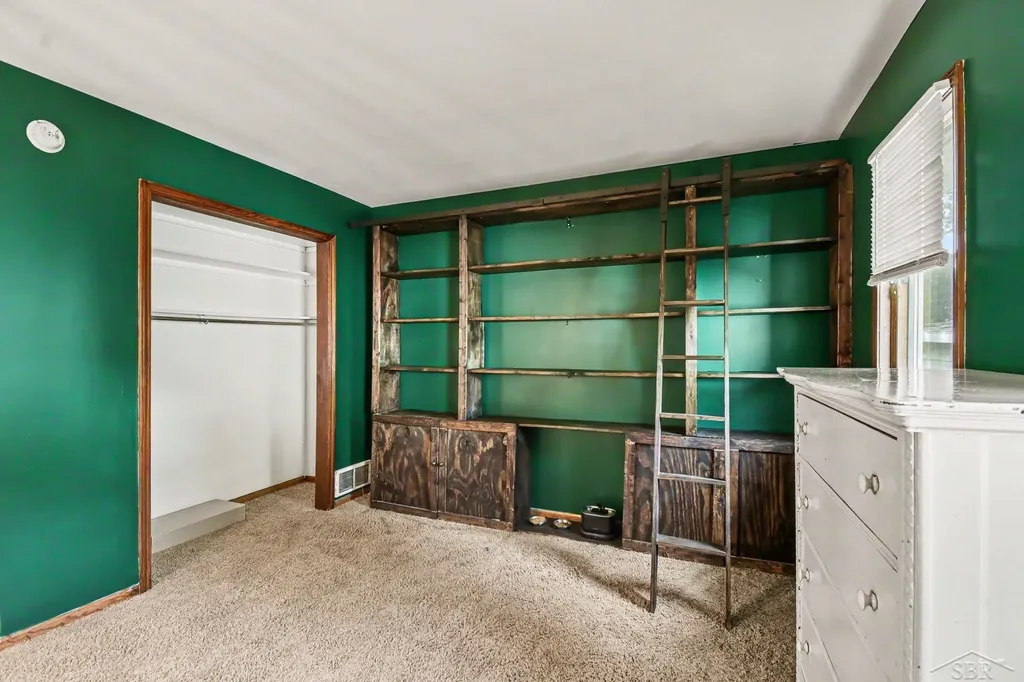 309 E Jeanette Street Bay City City MI 48706