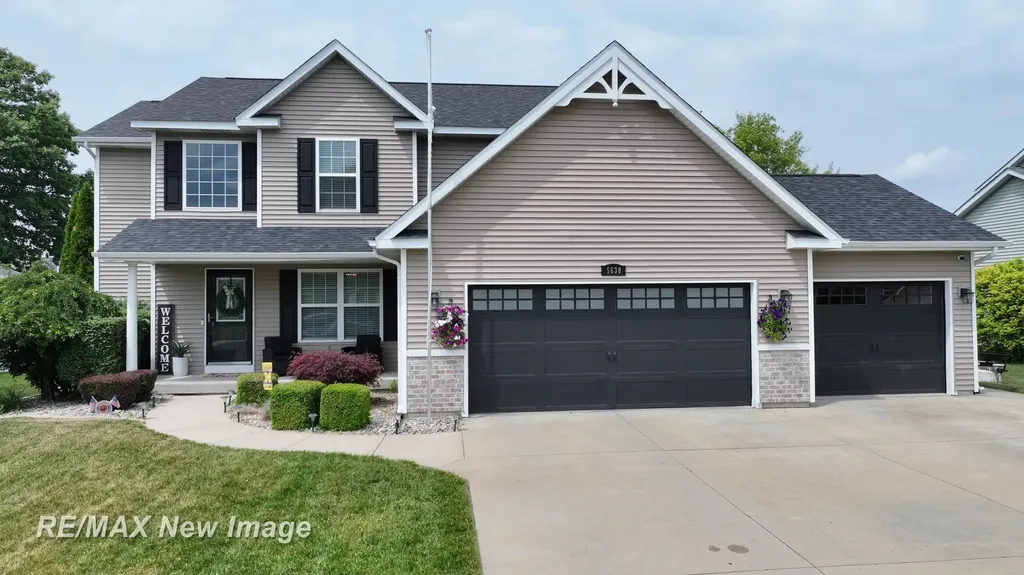 5630 Corydalis Drive Saginaw Charter Township MI 48603
