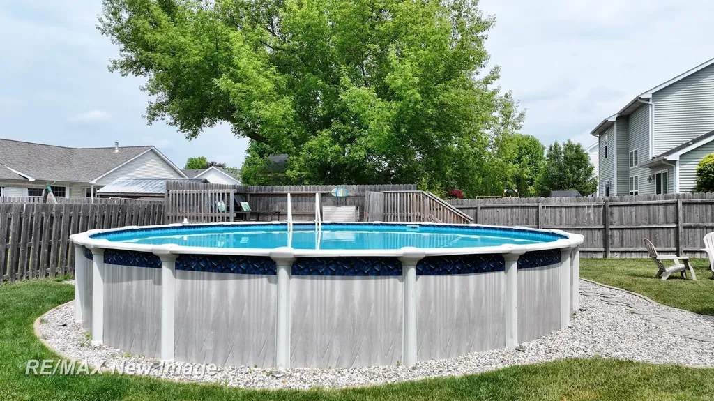 5630 Corydalis Drive Saginaw Charter Township MI 48603